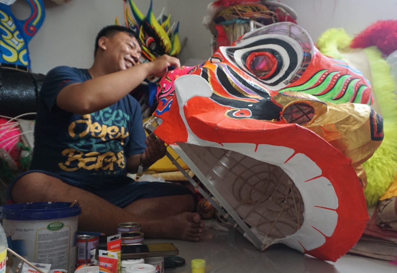 Kisah Julius Setiawan, 16 Tahun Menjaga Tradisi Barongsai yang Menolak Tumbang oleh Produk Massal