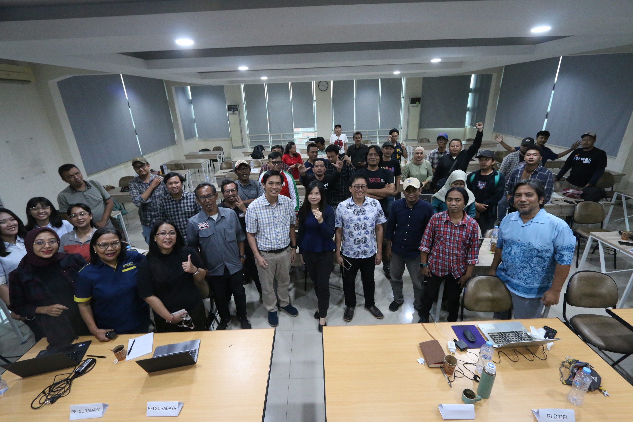 iSTTS Gelar Bootcamp AI, Jurnalis Surabaya–Sidoarjo Didorong Melek Teknologi dan Etika